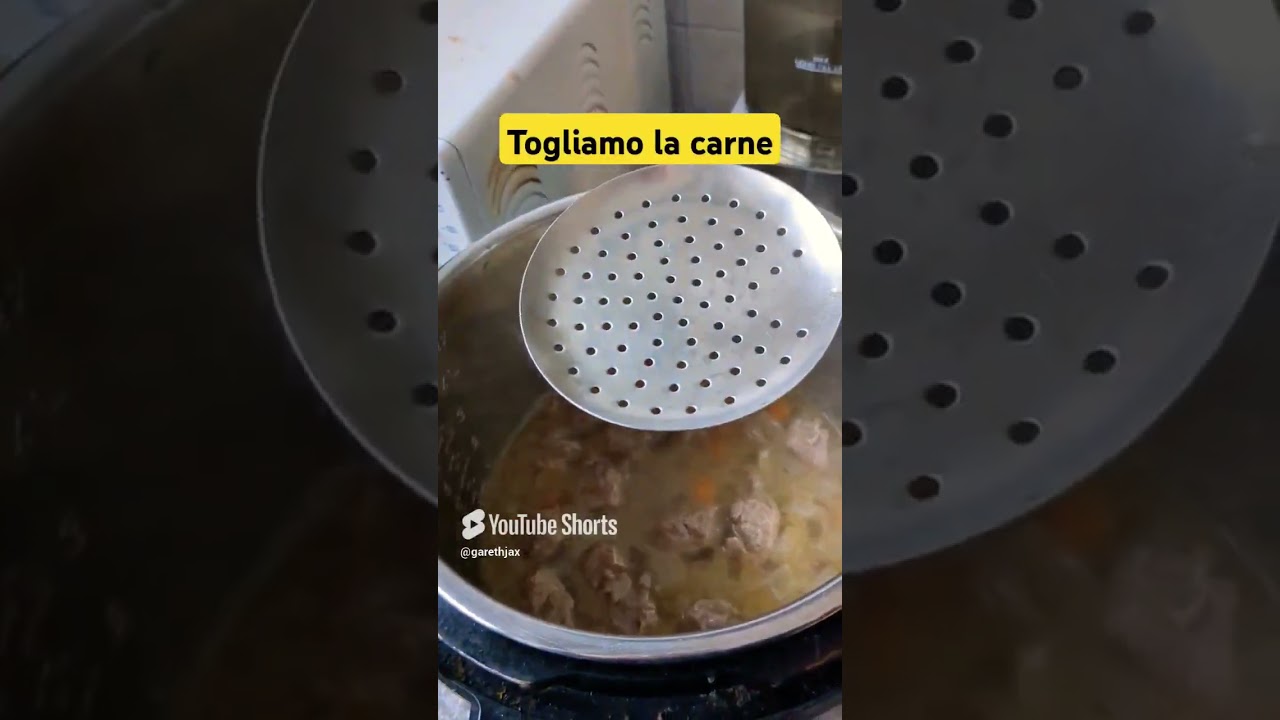 Si può preparare lo spezzatino con patate usando la #instantpot? Vediamo come!
